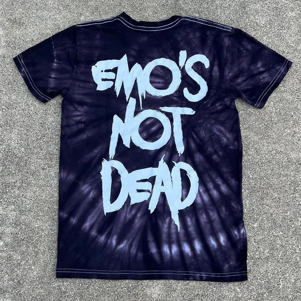 Emo’s Not Dead tye dye black and grey tshirt